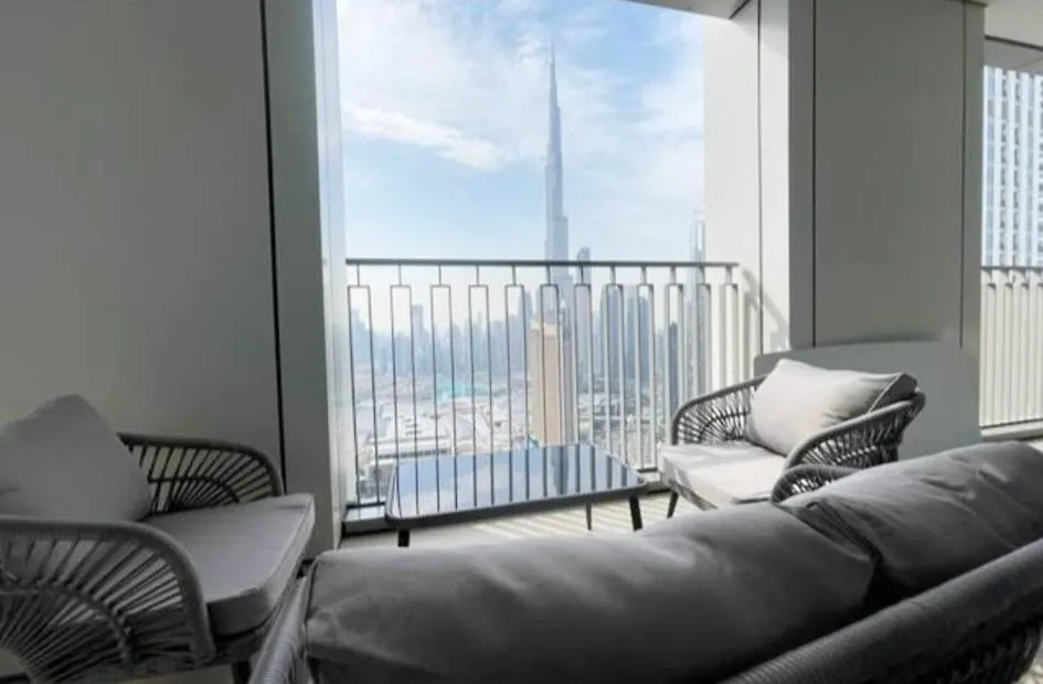 アパート Burj Khalifa View Lux 3 Bedroom By Tanami Holiday Homes ドバイ