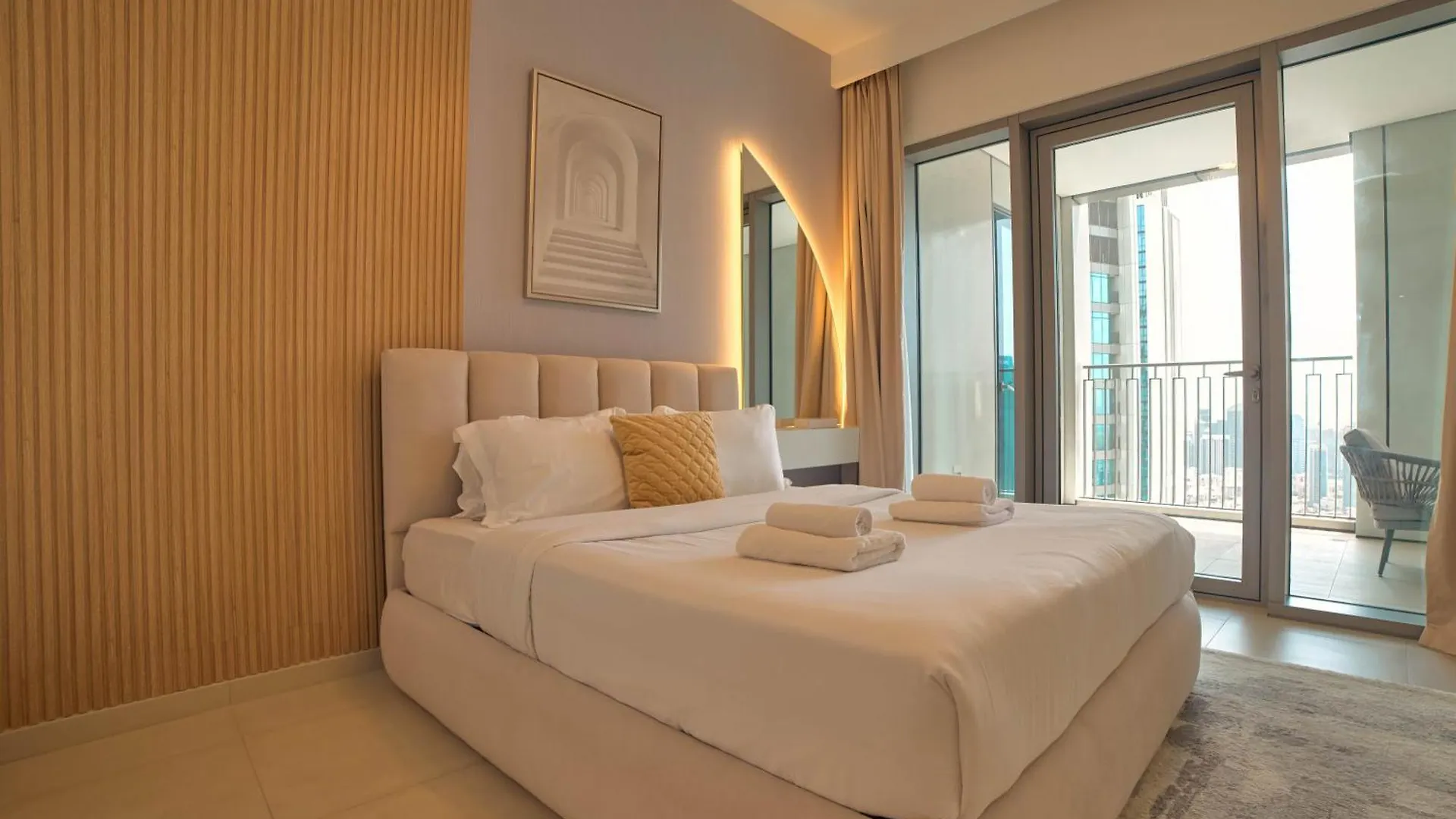 Burj Khalifa View Lux 3 Bedroom By Tanami Holiday Homes ドバイ アパート